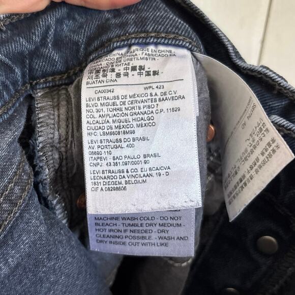 Levi’s Premium Wedgie Straight Leg Dark Wash Jeans Size 26 - Picture 8 of 10